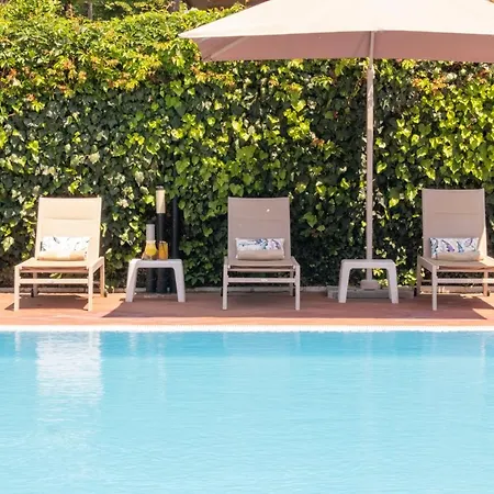מלון Boutique Miramare 4*