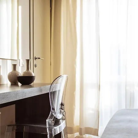 Boutique Miramare קרביה